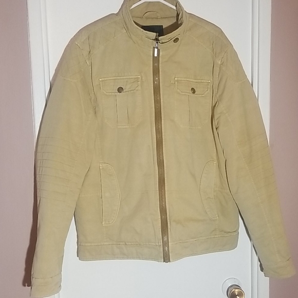 Tan Bomber - Picture 1 of 1